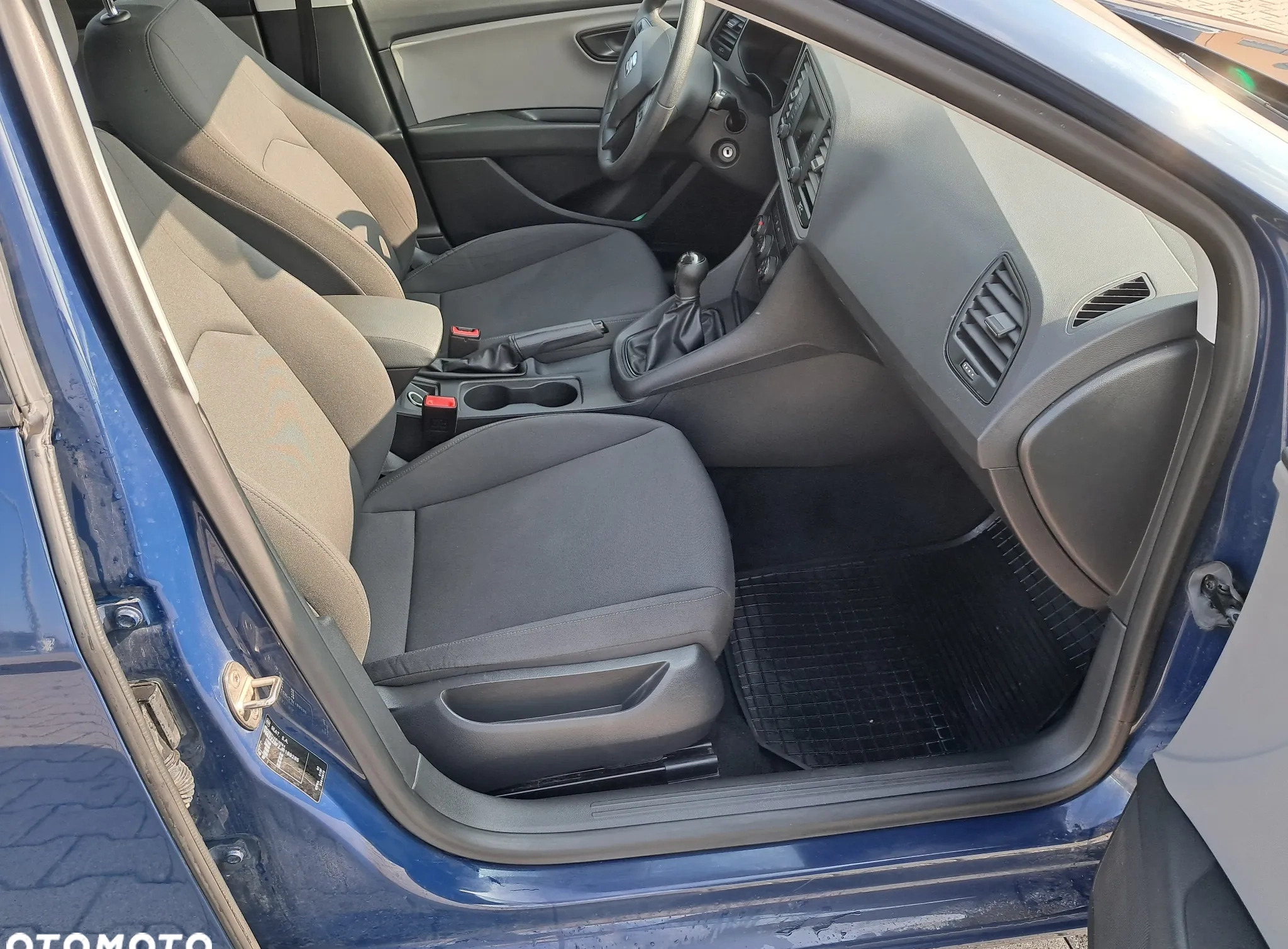 Seat Leon cena 35900 przebieg: 125000, rok produkcji 2018 z Wrocław małe 172